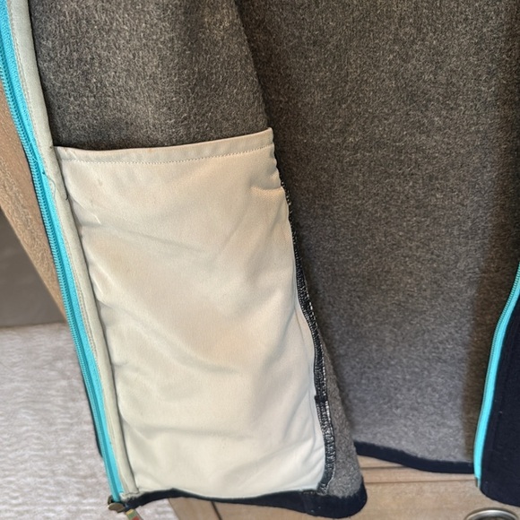 Sherpa Navy Wool Blend Jacket Womens XS winter zip up embroidered activewear - Picture 7 of 13